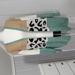 NWT Bibi Color Block Leopard Print Cardigan Sweater